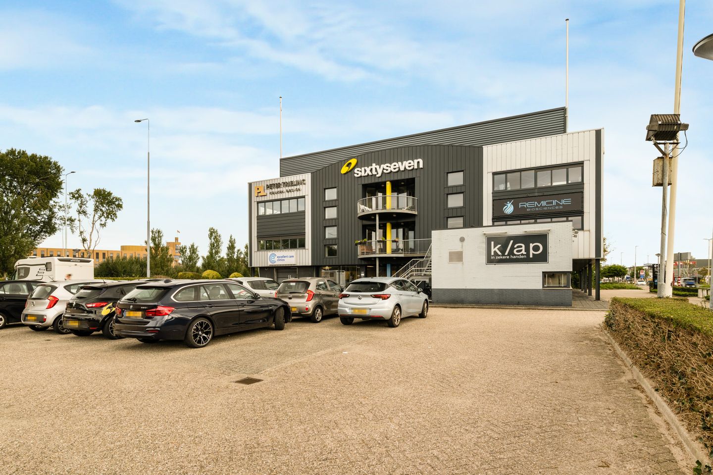 Bekijk foto 4 van Parallelweg 2