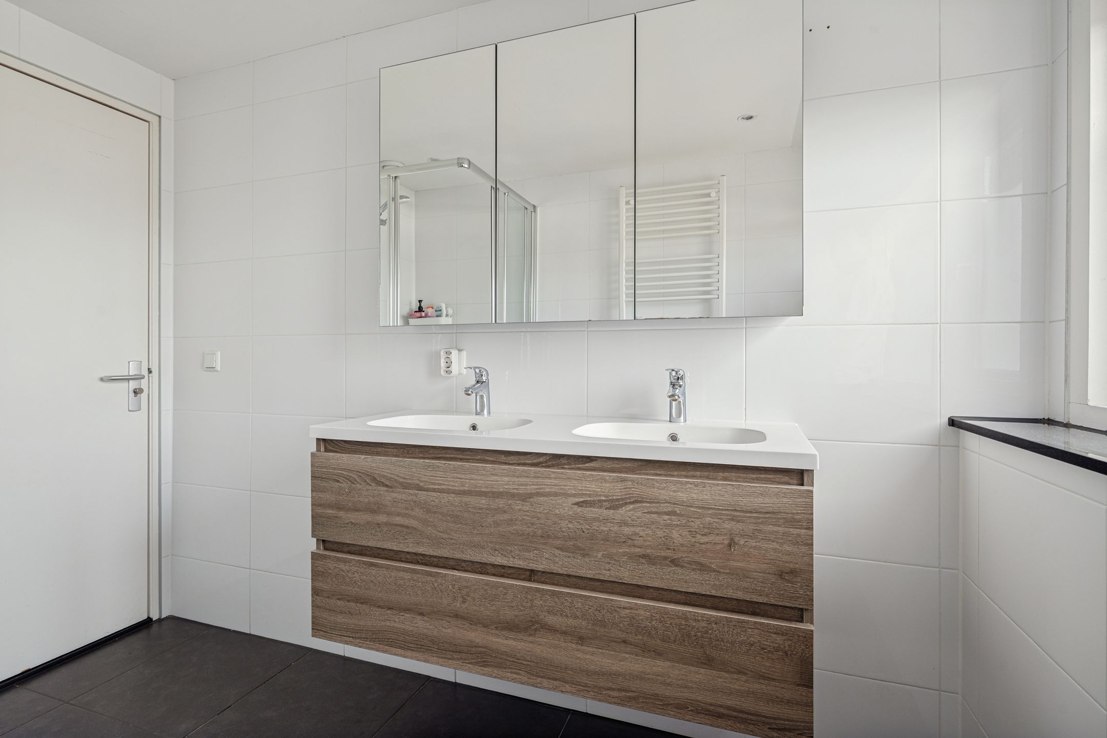 Photo 60 of Olmstraat 6