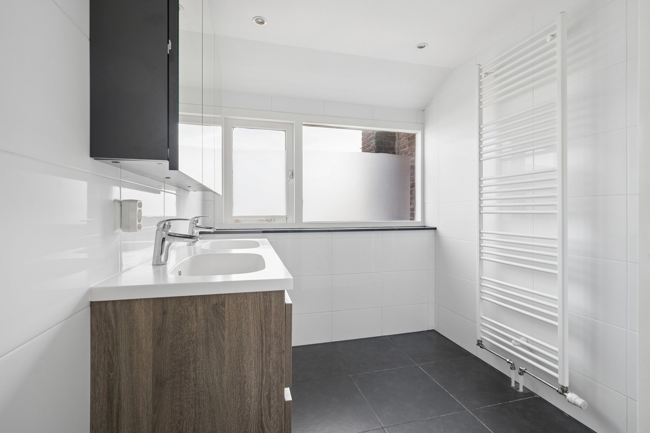 Photo 57 of Olmstraat 6