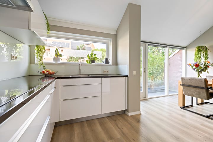 Photo 3 of Simonsstraat 5