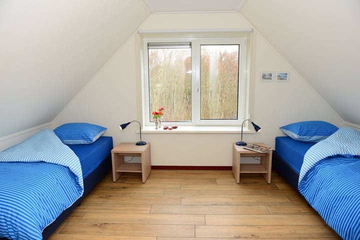 Vrijstaande woning te koop: Pelikaanweg 73E, De Koog