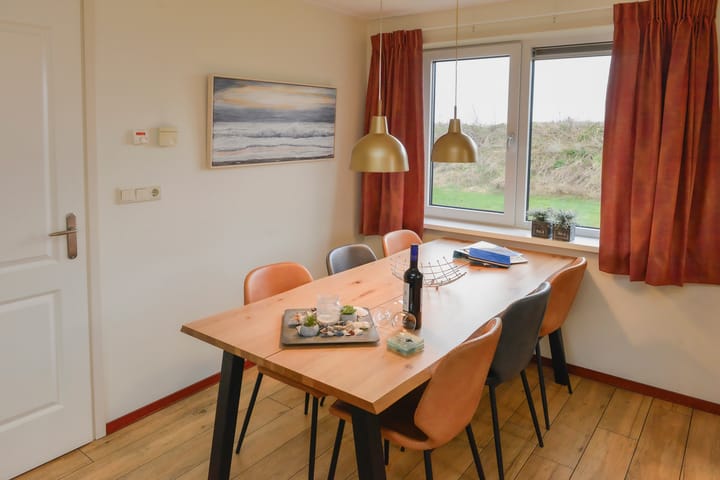 Vrijstaande woning te koop: Pelikaanweg 73E, De Koog