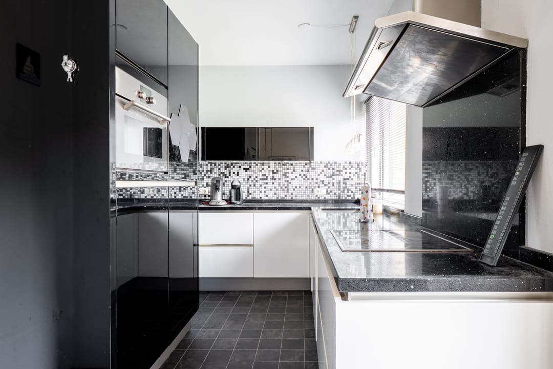 Photo 17 of van den Vondelstraat 10