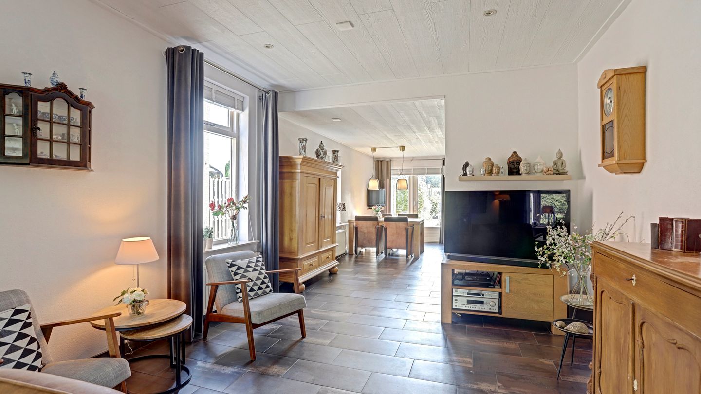 Photo 5 of Bornerbroeksestraat 328