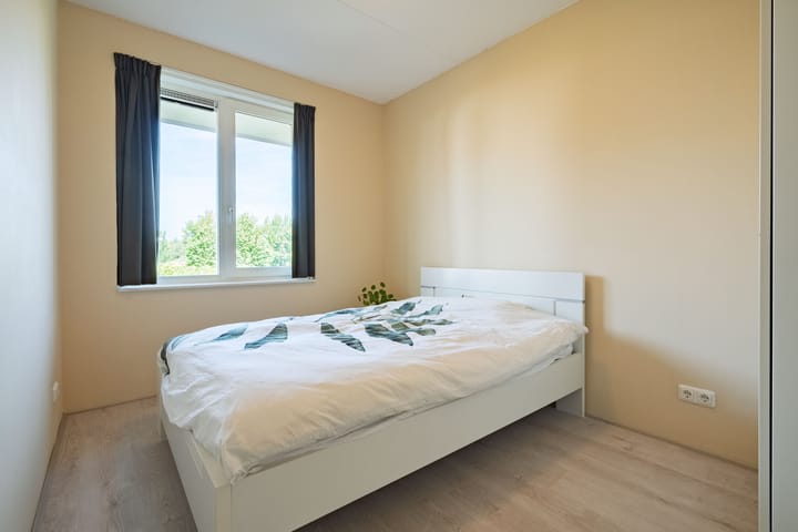 Hoekwoning te koop: Van de Weerdstraat 2, Wageningen