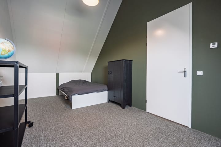 Hoekwoning te koop: Van de Weerdstraat 2, Wageningen