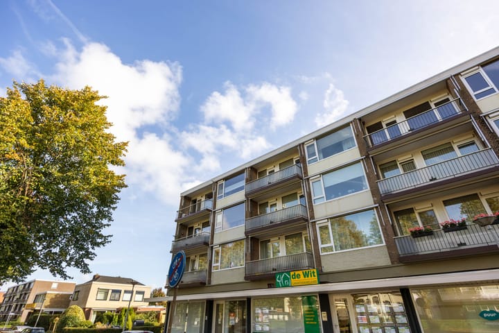 Photo 4 of Kerkstraat 147