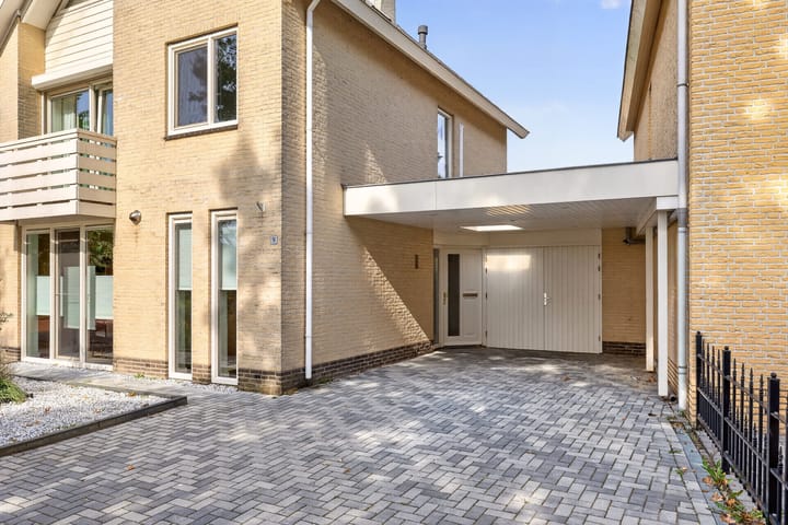 Tussenwoning te koop: Twickel 9, Raalte