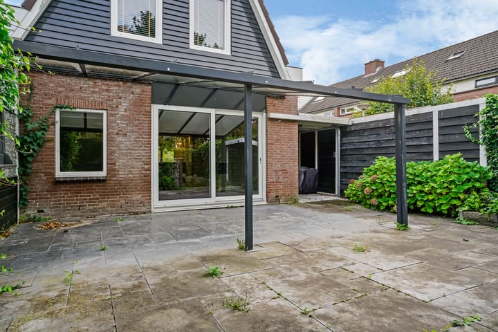 Photo 2 of van Leeuwenhoekstraat 15