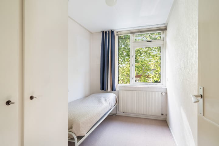Tussenwoning te koop: Goudenregensingel 19, Pijnacker