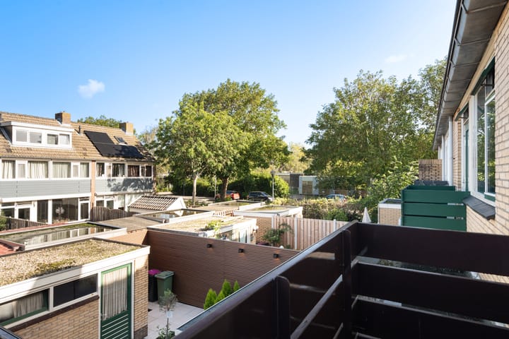 Tussenwoning te koop: Goudenregensingel 19, Pijnacker
