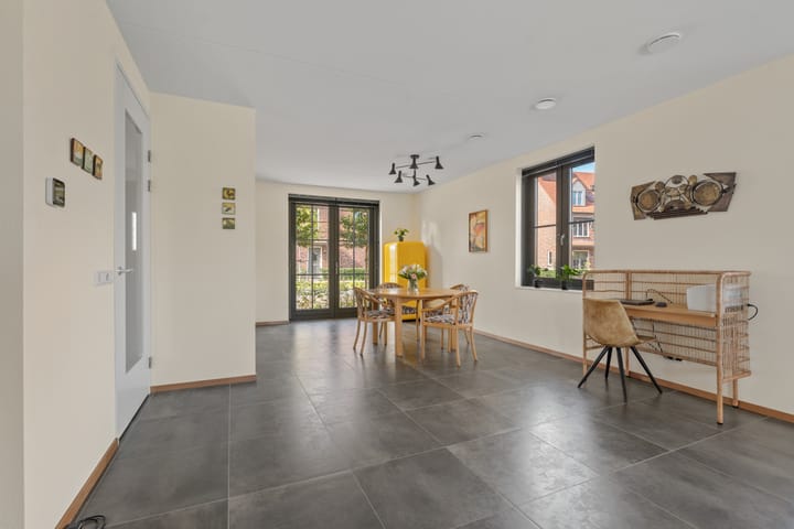 Hoekwoning te koop: Notenhout 47, Waddinxveen