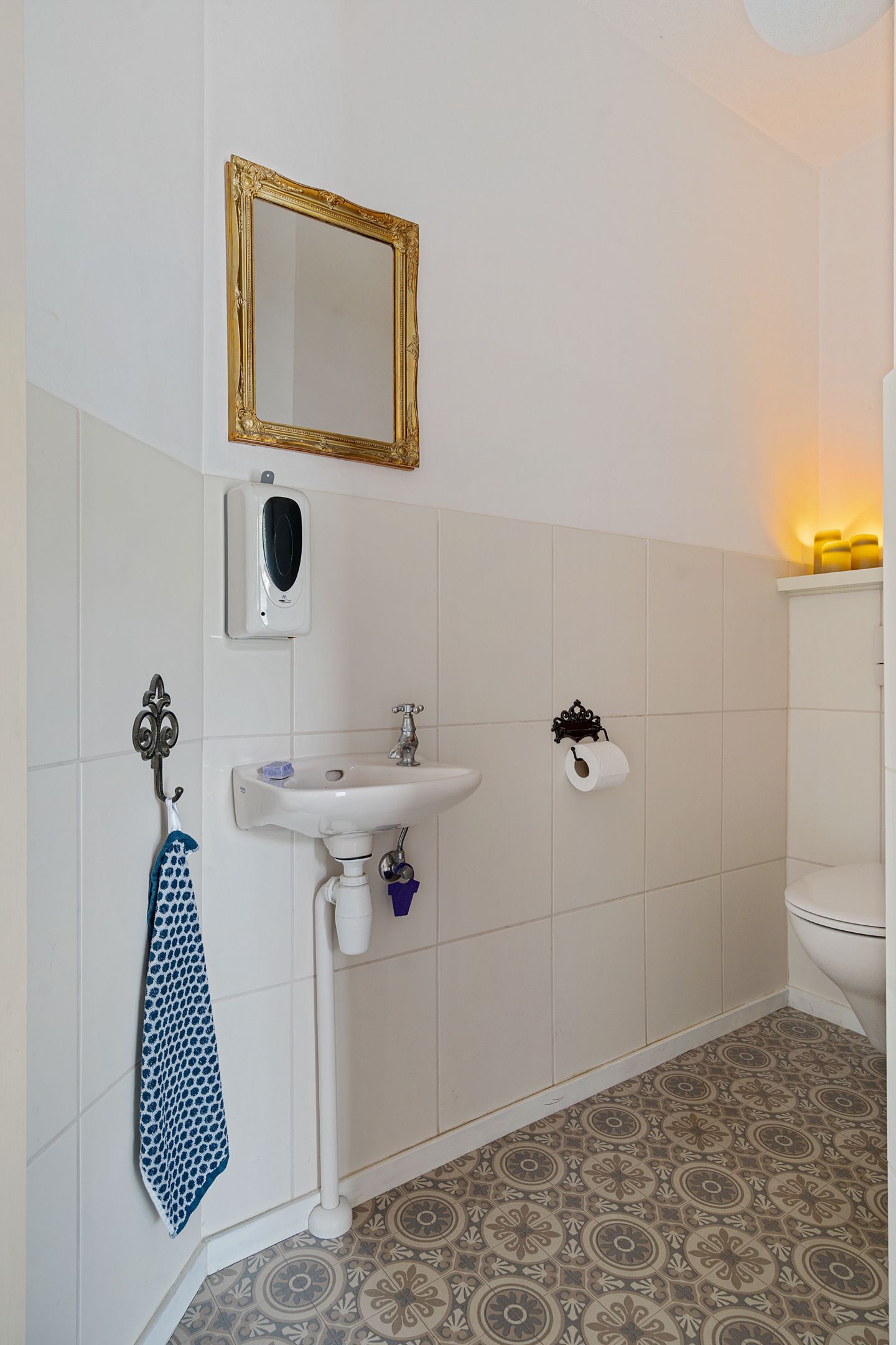 Photo 24 of De Garven 9