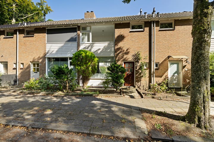 Tussenwoning te koop: Beethovenlaan 6, Groningen