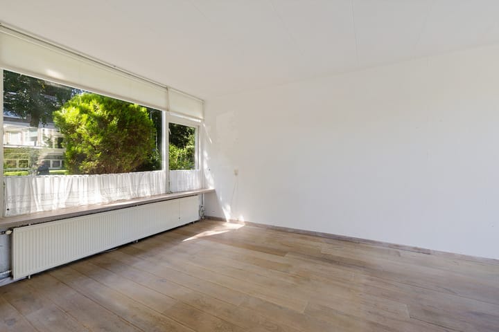 Tussenwoning te koop: Beethovenlaan 6, Groningen