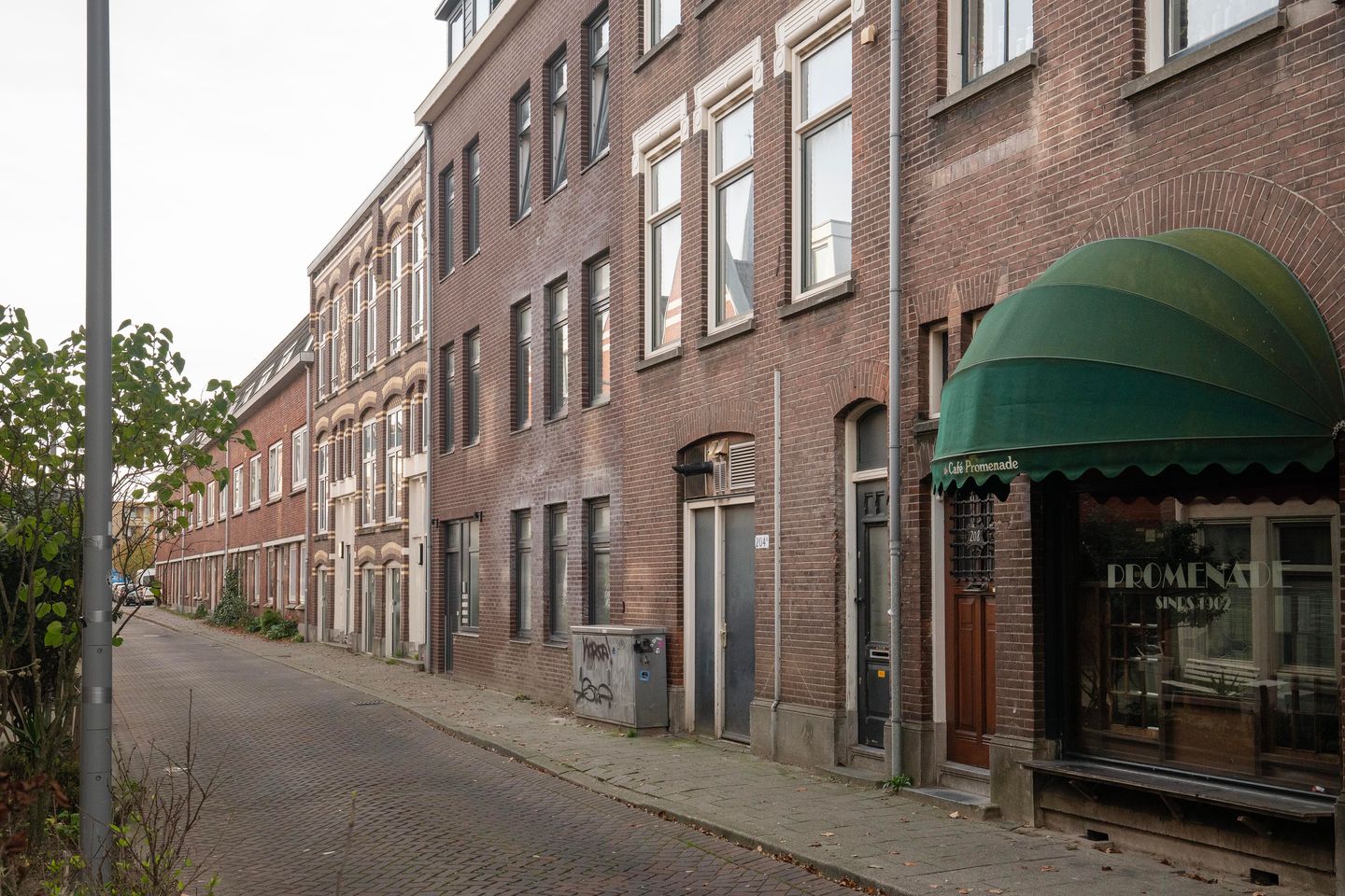 Photo 25 of Hooglandstraat 184