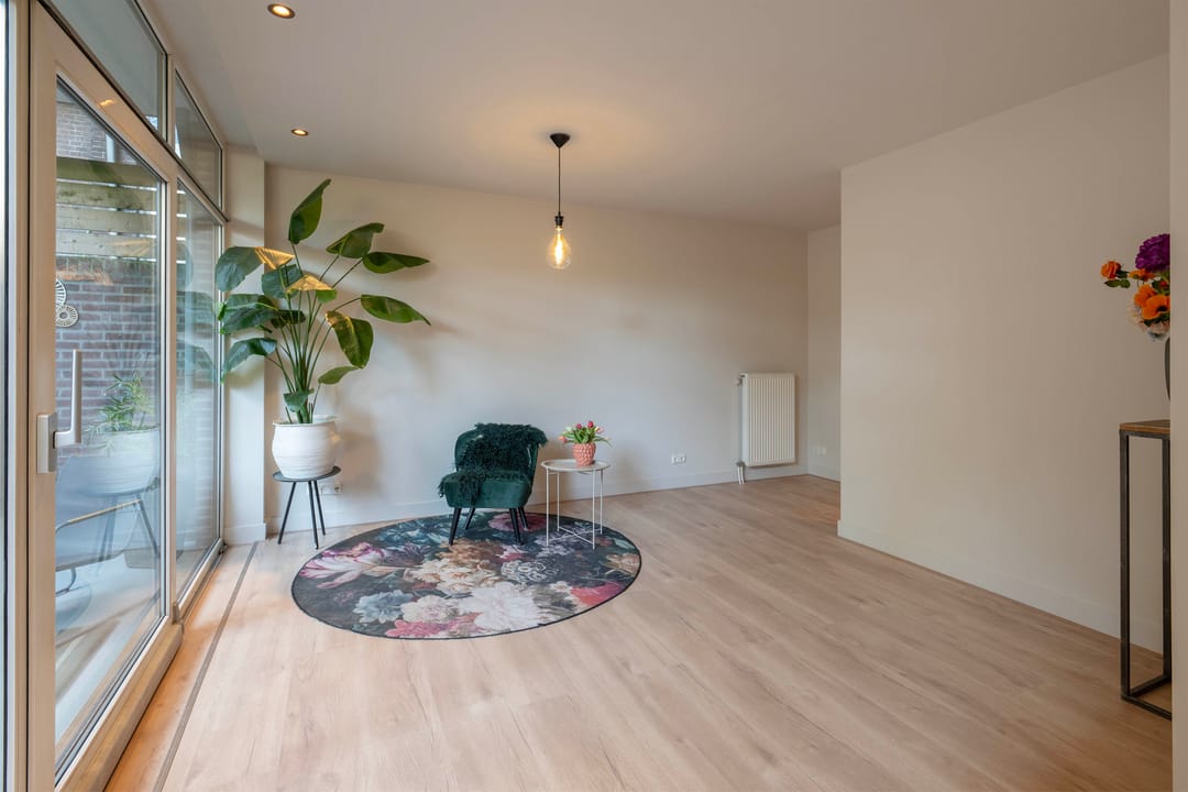 Photo 11 of Hooglandstraat 184
