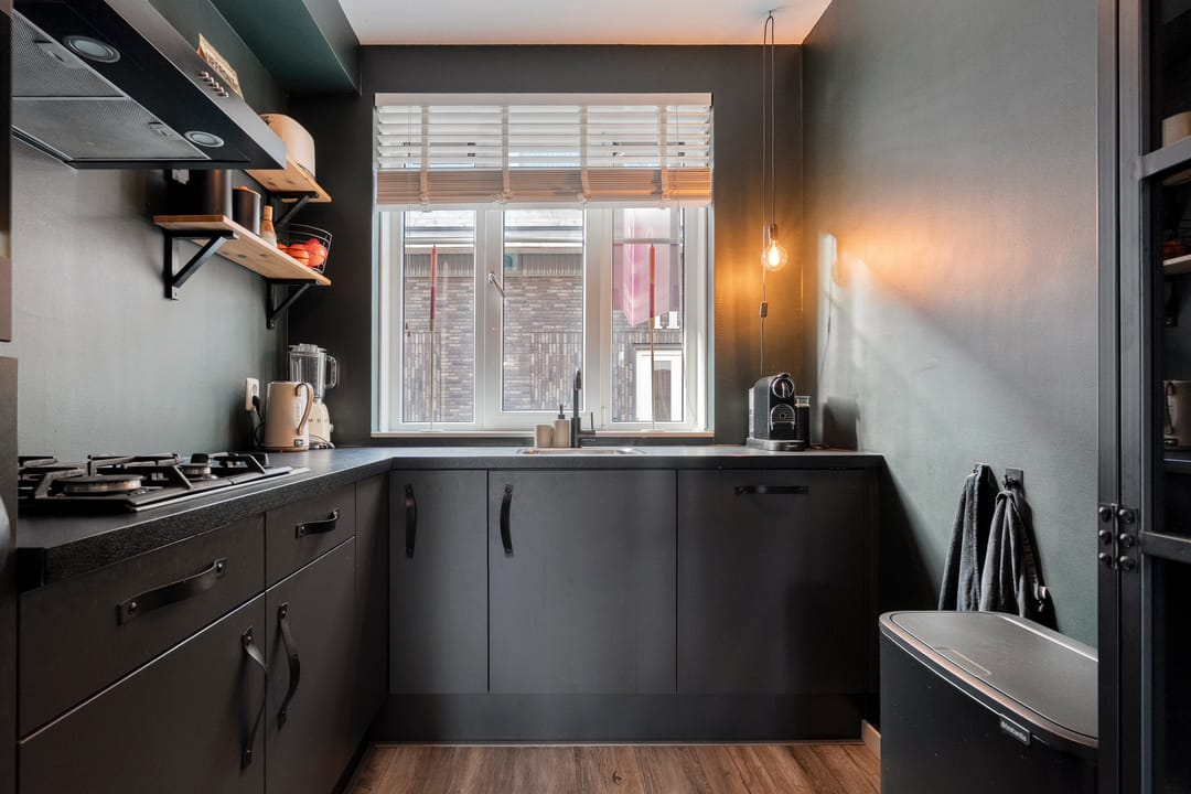 Photo 11 of Scholl Engbertsstraat 14