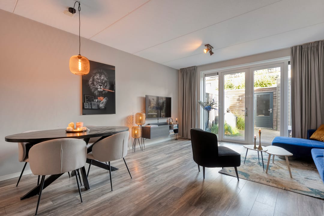 Photo 8 of Scholl Engbertsstraat 14