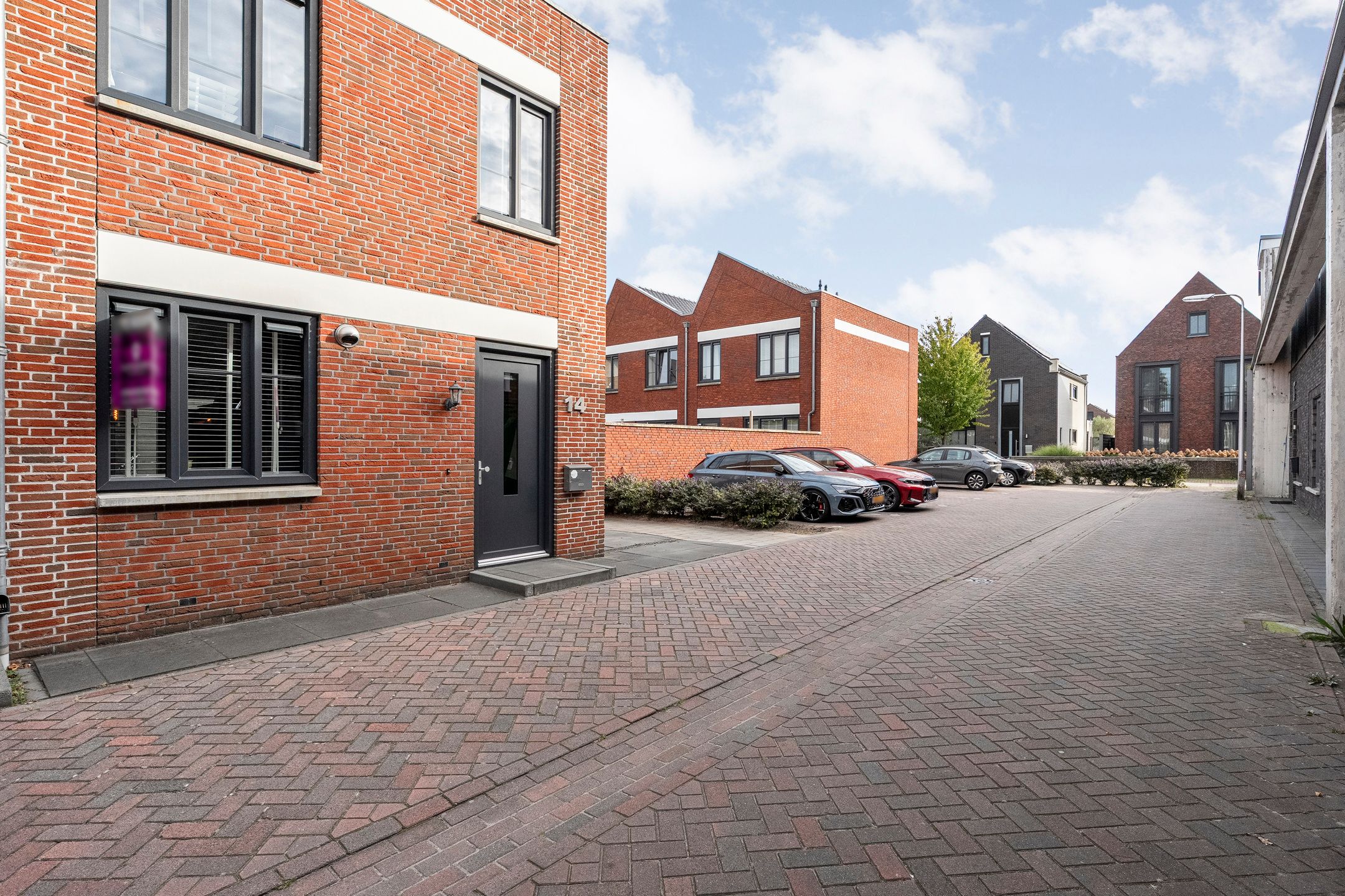 Photo 39 of Scholl Engbertsstraat 14