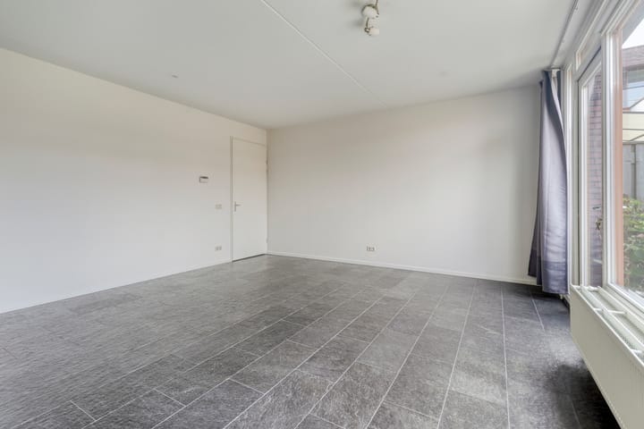 Tussenwoning te koop: Grasvogel 3, Eindhoven