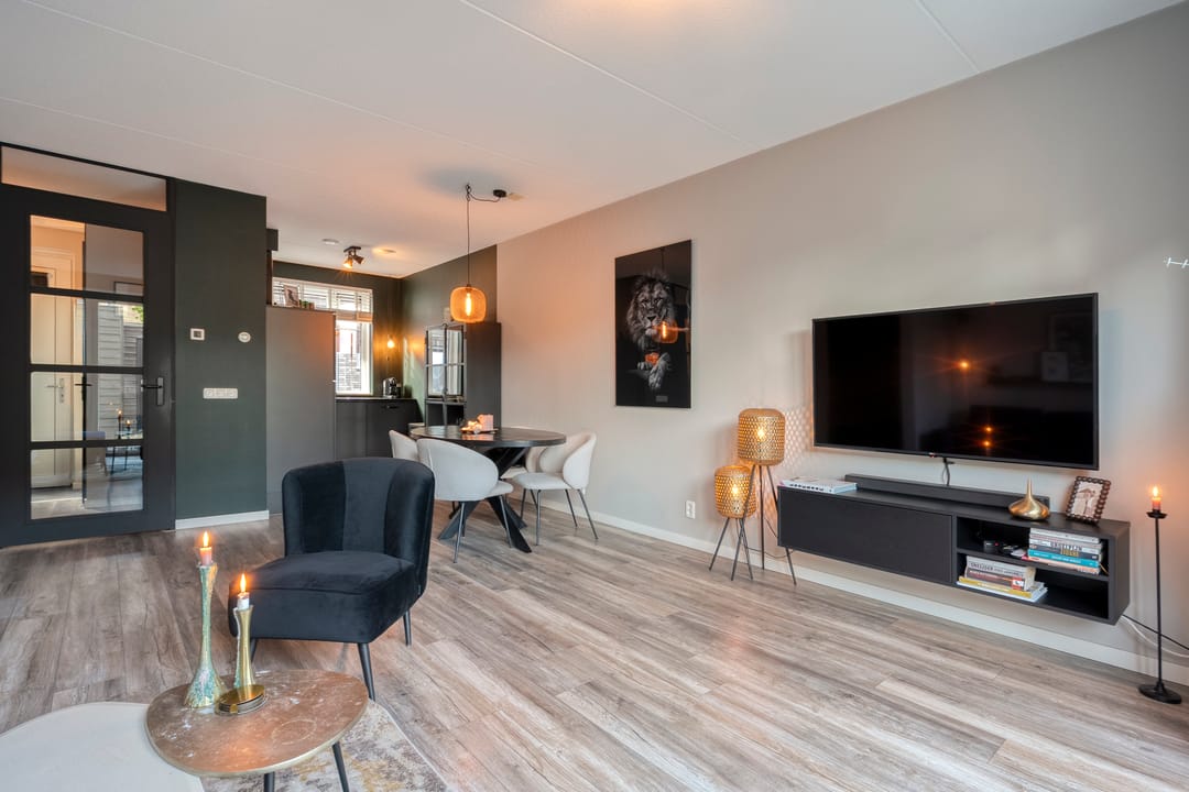 Photo 7 of Scholl Engbertsstraat 14