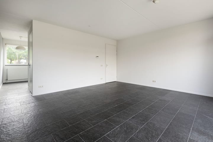 Tussenwoning te koop: Grasvogel 3, Eindhoven