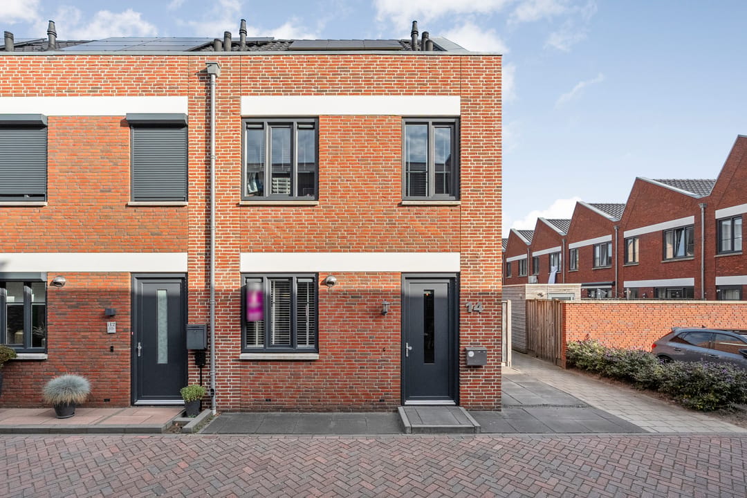 Photo 37 of Scholl Engbertsstraat 14