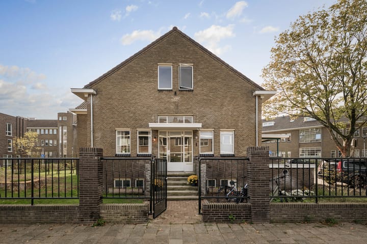Appartement te koop: Van Calcarstraat 4, Deventer
