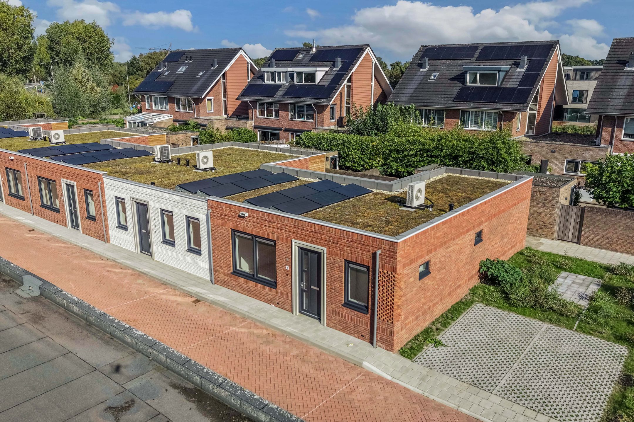 Photo 3 of Halfweg 1