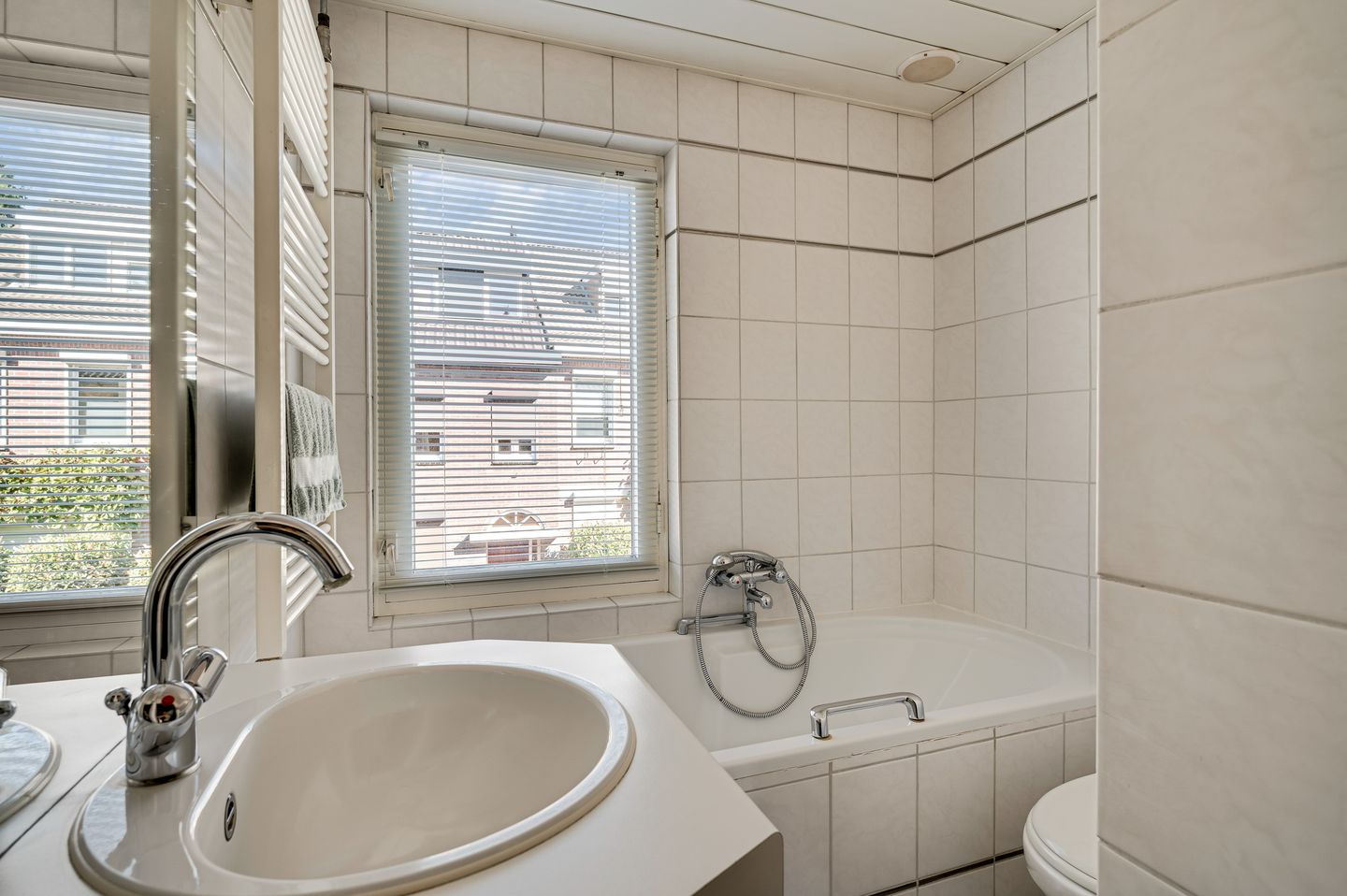 Photo 14 of Heukelstraat 6