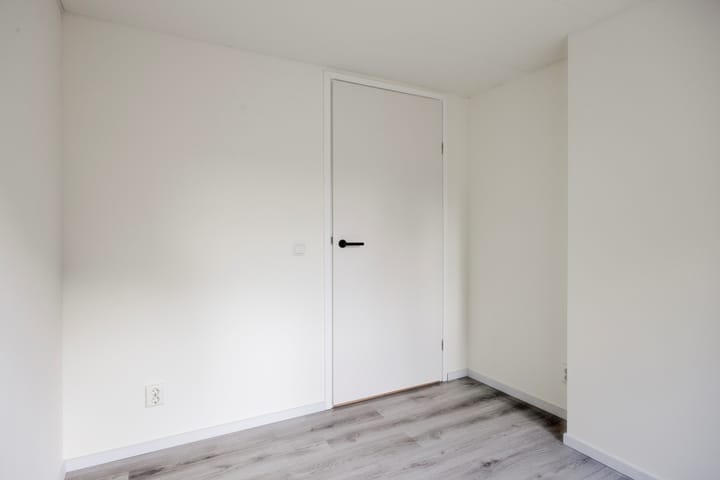 Appartement te koop: Raadhuisstraat 5A, Alphen (Nb)