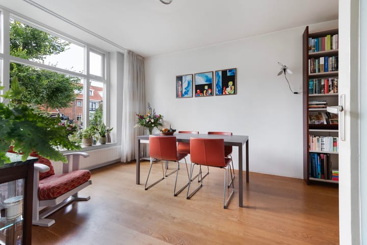Tussenwoning te koop: Burgemeester Le Fèvre de Montignylaan 147, Rotterdam