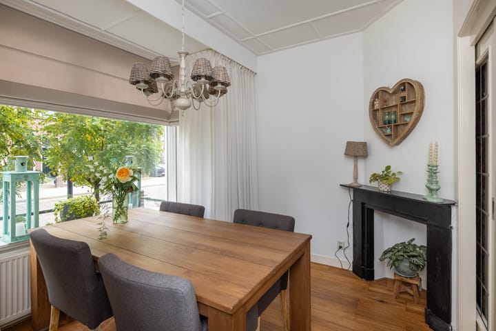 Twee-onder-één-kap te koop: Hazelaarweg 25, Hengelo