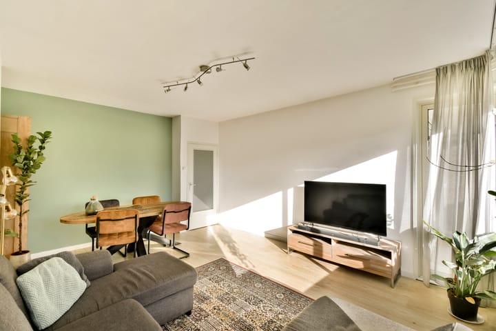 Appartement te koop: Oldengaarde 151, Amsterdam