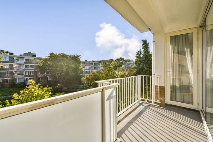 Appartement te koop: Oldengaarde 151, Amsterdam