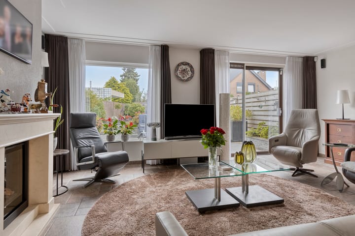 Tussenwoning te koop: Sperwer 10, Bunschoten-Spakenburg