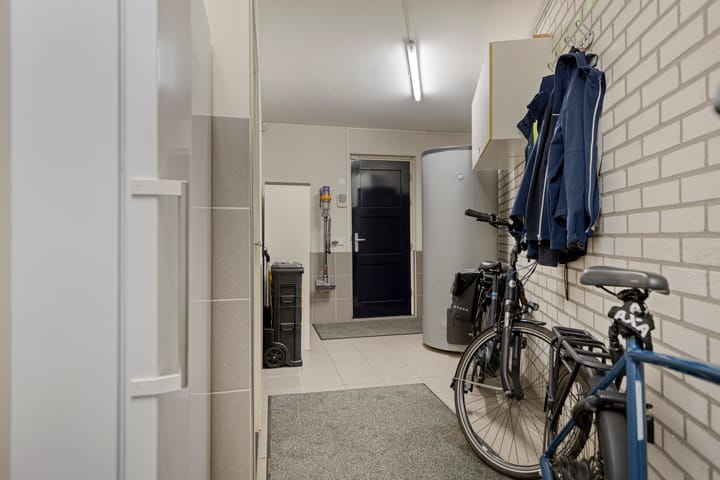 Tussenwoning te koop: Sperwer 10, Bunschoten-Spakenburg
