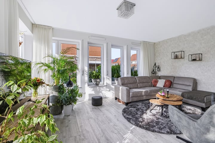 Vrijstaande woning te koop: Roelie Duinkerkenstraat 7, Coevorden