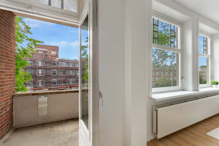 Appartement te koop: Hoofdweg 246-2, Amsterdam