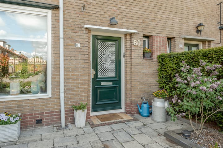 Tussenwoning te koop: Prinses Margrietplantsoen 60, Bussum