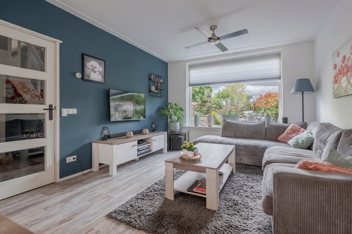 Tussenwoning te koop: Prinses Margrietplantsoen 60, Bussum