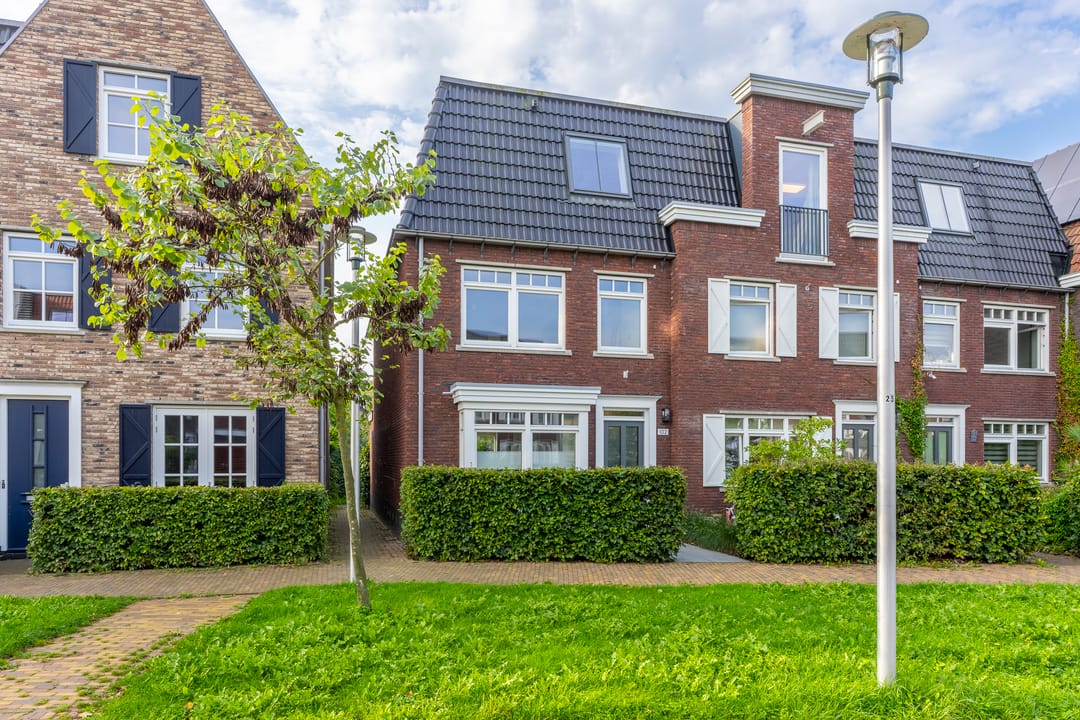 Foto 1 van Haarzichtlaan 102