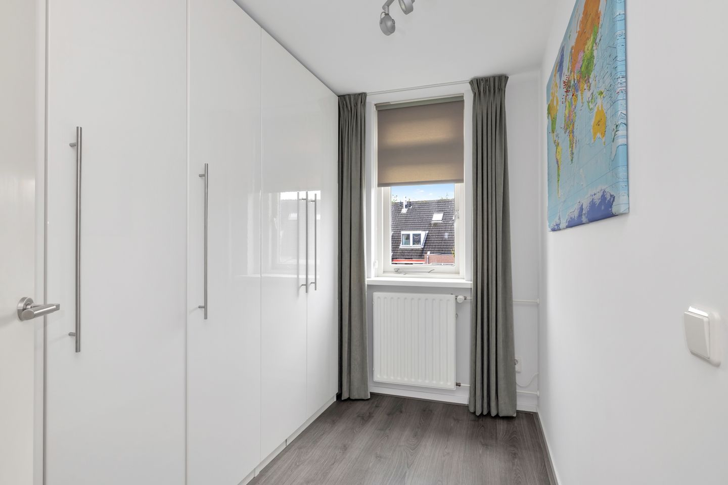 Photo 25 of Roerdomp 50