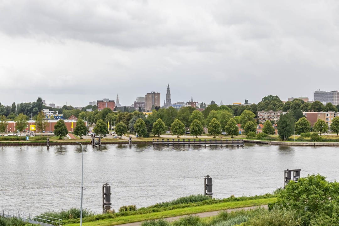 Photo 52 of Regattaweg 302
