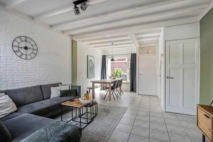 Tussenwoning te koop: Bilderdijkstraat 21, Tilburg
