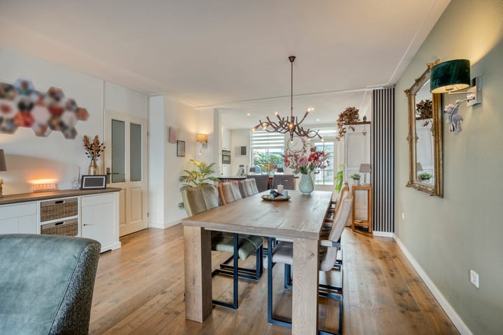 Tussenwoning te koop: Spaaihoefweg 64, Eindhoven