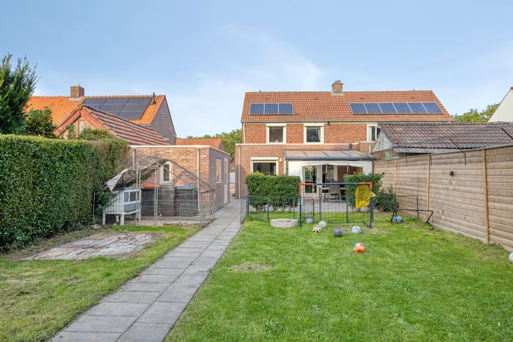 Photo 2 of Laurent Rampartstraat 30