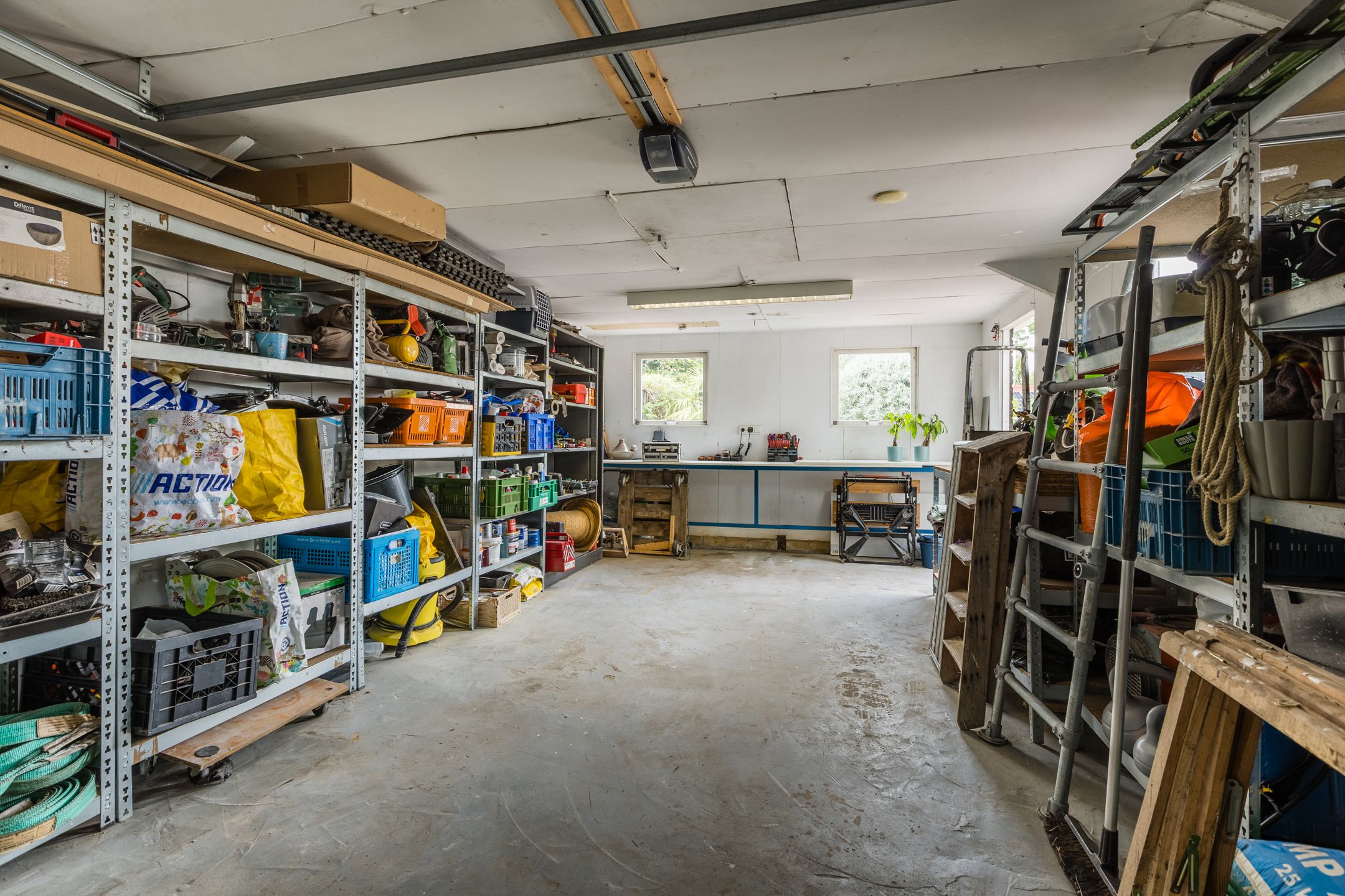 Photo 36 of Bisschop Hopmansstraat 21