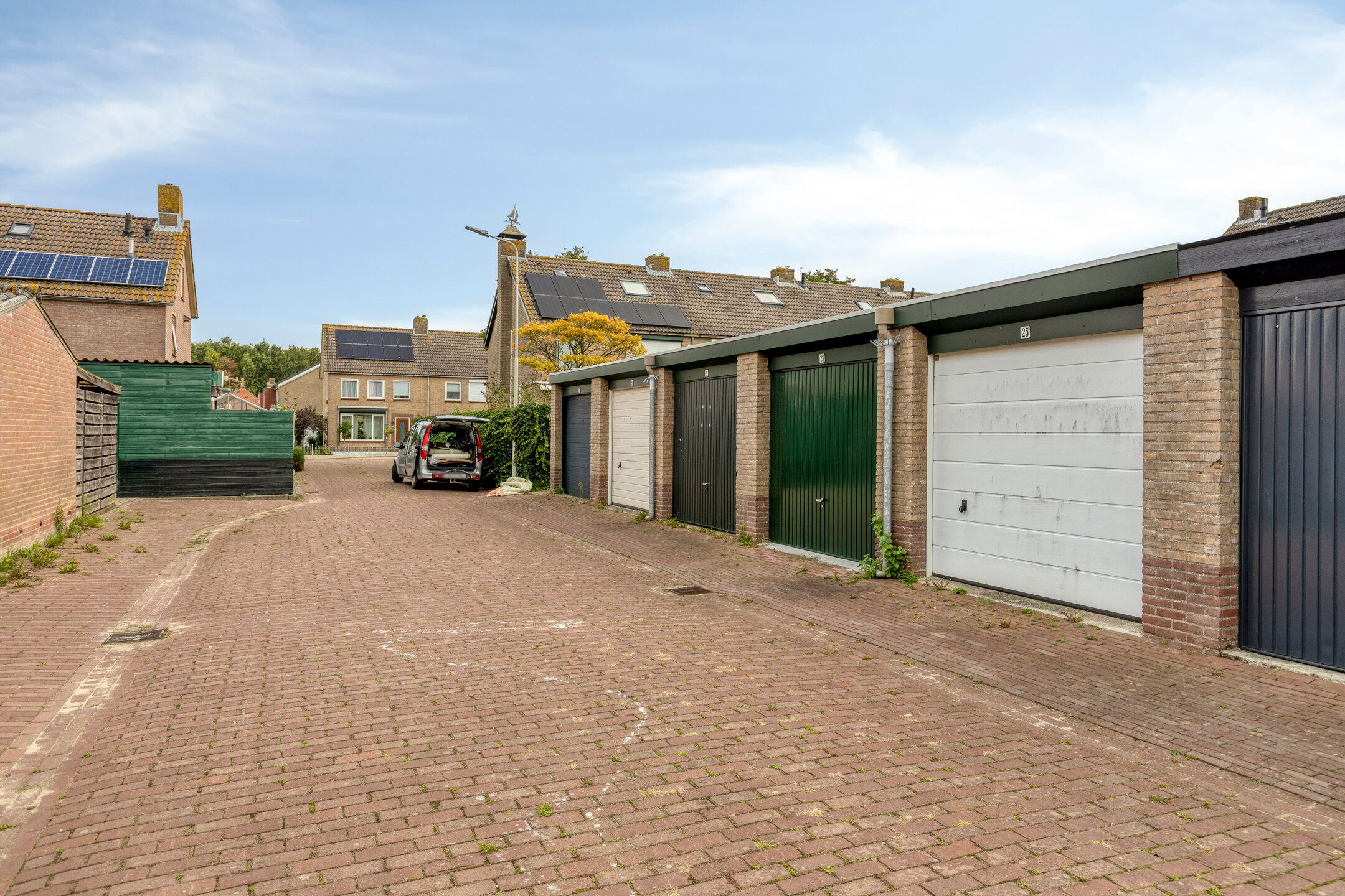 Photo 42 of Henry Dunantstraat 14